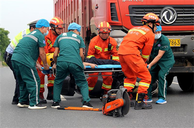 宝兴沛县道路救援